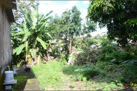 Casa para alugar com 67m², 2 quartos e 4 vagasQuintal