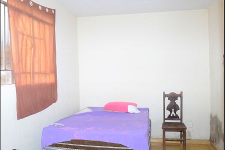 Quarto 1 de casa para alugar com 2 quartos, 67m² em Paulo Vi, Belo Horizonte