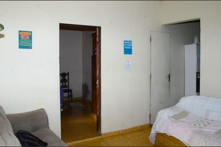Sala de casa para alugar com 2 quartos, 67m² em Paulo Vi, Belo Horizonte