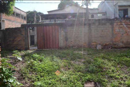 Casa para alugar com 67m², 2 quartos e 4 vagasQuintal