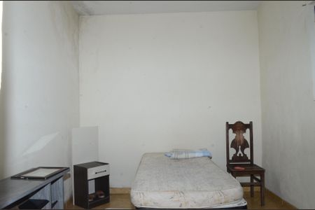 Casa para alugar com 67m², 2 quartos e 4 vagasQuarto 2