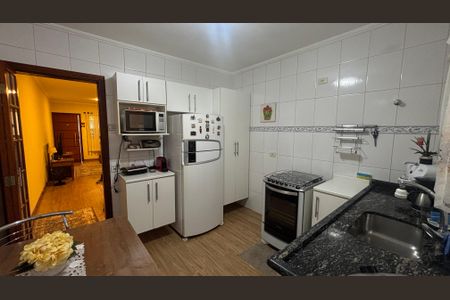 Casa à venda com 120m², 3 quartos e 2 vagas Casa à venda com 120m², 3 quartos e 2 vagasCozinha
