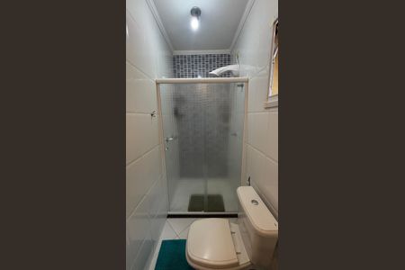 Casa à venda com 120m², 3 quartos e 2 vagas Casa à venda com 120m², 3 quartos e 2 vagasBanheiro