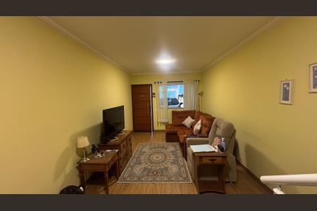 Casa à venda com 120m², 3 quartos e 2 vagas Casa à venda com 120m², 3 quartos e 2 vagasSala