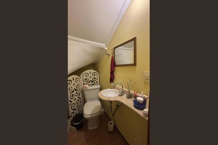 Casa à venda com 120m², 3 quartos e 2 vagas Casa à venda com 120m², 3 quartos e 2 vagasLavabo