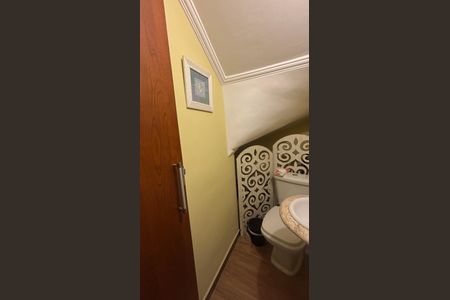 Casa à venda com 120m², 3 quartos e 2 vagas Casa à venda com 120m², 3 quartos e 2 vagasLavabo