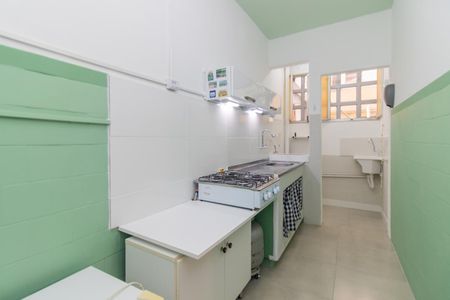 Cozinha de apartamento para alugar com 1 quarto, 29m² em Menino Deus, Porto Alegre