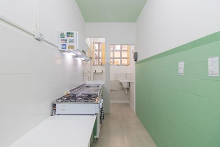 Cozinha de apartamento para alugar com 1 quarto, 29m² em Menino Deus, Porto Alegre