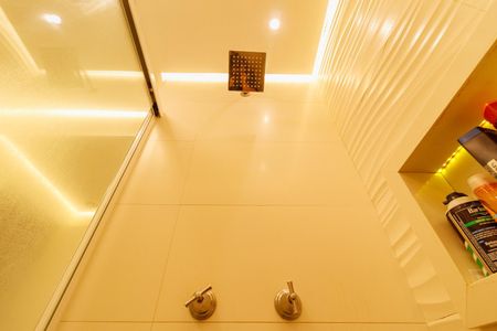 Apartamento para alugar com 47m², 2 quartos e 1 vaga Apartamento para alugar com 47m², 2 quartos e 1 vagaBanheiro