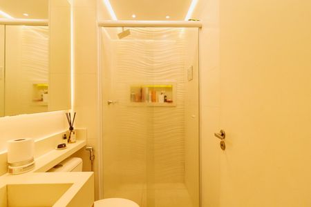 Apartamento para alugar com 47m², 2 quartos e 1 vaga Apartamento para alugar com 47m², 2 quartos e 1 vagaBanheiro