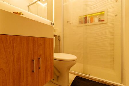 Apartamento para alugar com 47m², 2 quartos e 1 vaga Apartamento para alugar com 47m², 2 quartos e 1 vagaBanheiro