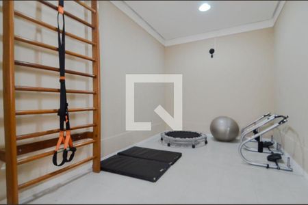 Apartamento à venda com 44m², 2 quartos e 1 vaga Apartamento à venda com 44m², 2 quartos e 1 vagaAcademia