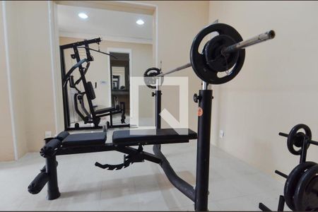 Apartamento à venda com 44m², 2 quartos e 1 vaga Apartamento à venda com 44m², 2 quartos e 1 vagaAcademia