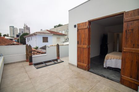 Casa para alugar com 130m², 2 quartos e 2 vagas Casa para alugar com 130m², 2 quartos e 2 vagasVaranda