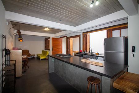 Casa para alugar com 130m², 2 quartos e 2 vagas Casa para alugar com 130m², 2 quartos e 2 vagasCozinha