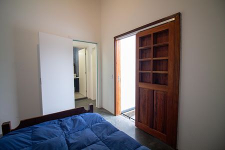 Casa para alugar com 130m², 2 quartos e 2 vagas Casa para alugar com 130m², 2 quartos e 2 vagasQuarto 1