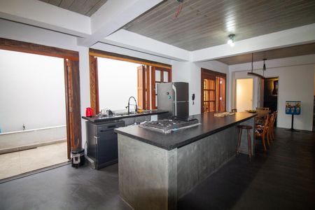Casa para alugar com 130m², 2 quartos e 2 vagas Casa para alugar com 130m², 2 quartos e 2 vagasCozinha