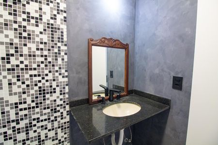 Casa para alugar com 130m², 2 quartos e 2 vagas Casa para alugar com 130m², 2 quartos e 2 vagasBanheiro da Suíte