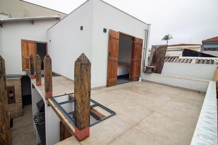Casa para alugar com 130m², 2 quartos e 2 vagas Casa para alugar com 130m², 2 quartos e 2 vagasVaranda