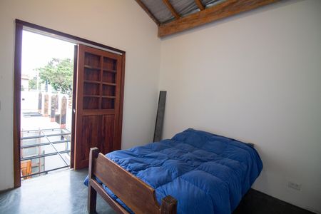 Casa para alugar com 130m², 2 quartos e 2 vagas Casa para alugar com 130m², 2 quartos e 2 vagasQuarto 1