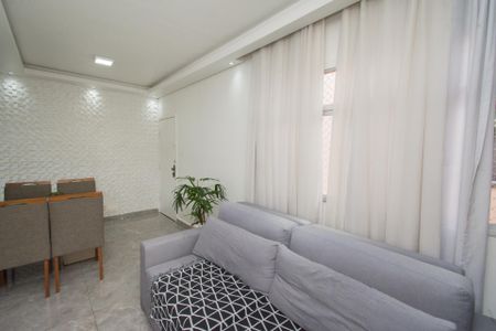 Sala de apartamento à venda com 3 quartos, 71m² em Eldorado, Contagem