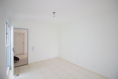 Sala de apartamento para alugar com 2 quartos, 49m² em Caiapos, Contagem