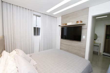 Apartamento à venda com 132m², 3 quartos e 2 vagasQuarto 2