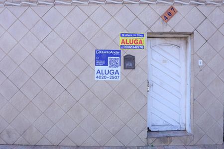 Casa para alugar com 70m², 2 quartos e sem vaga Casa para alugar com 70m², 2 quartos e sem vagaFachada