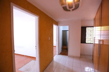 Casa para alugar com 70m², 2 quartos e sem vaga Casa para alugar com 70m², 2 quartos e sem vagaCloset