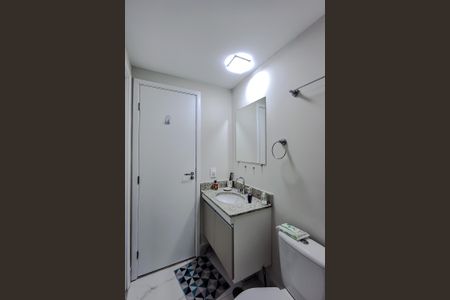 Apartamento para alugar com 41m², 2 quartos e sem vagaBanheiro