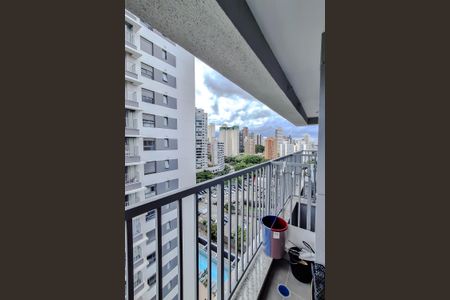 Apartamento para alugar com 41m², 2 quartos e sem vagaVaranda