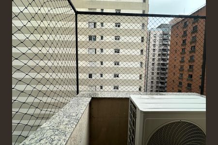 Apartamento para alugar com 62m², 2 quartos e 1 vagaSacada