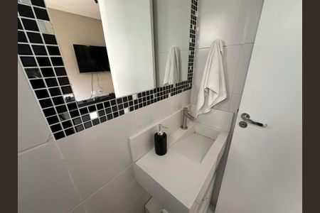 Apartamento para alugar com 62m², 2 quartos e 1 vagaLavabo
