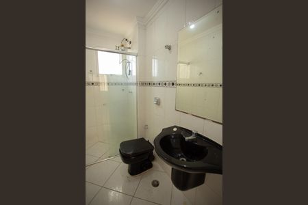 Apartamento para alugar com 53m², 2 quartos e 1 vagaBANHEIRO