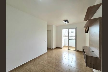 Sala de apartamento para alugar com 2 quartos, 50m² em Moema, São Paulo