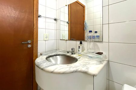 Apartamento à venda com 54m², 2 quartos e 1 vagaBanheiro