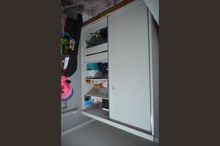 Casa à venda com 195m², 3 quartos e 3 vagasQuarto 2