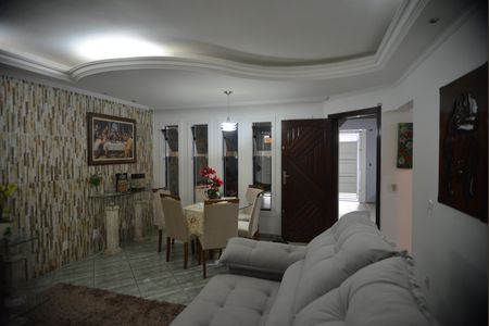 Sala de casa para alugar com 3 quartos, 195m² em Parque Erasmo Assunção, Santo André