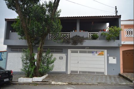 Casa à venda com 195m², 3 quartos e 3 vagasFachada