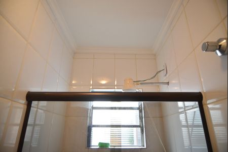 Casa à venda com 195m², 3 quartos e 3 vagasBanheiro Social