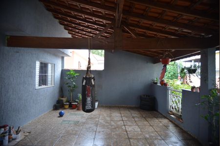 Casa à venda com 195m², 3 quartos e 3 vagasSacada