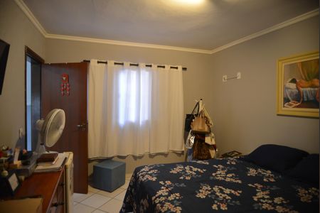 Casa à venda com 195m², 3 quartos e 3 vagasQuarto Suite 1