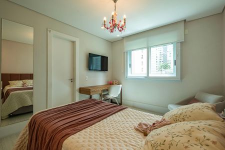 Apartamento à venda com 223m², 4 quartos e 4 vagasSuíte 3