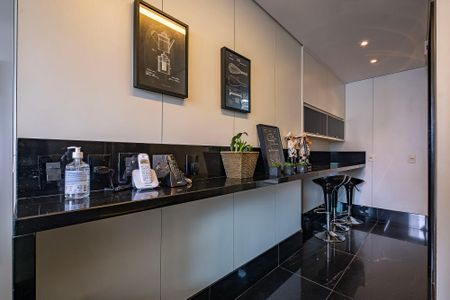 Apartamento à venda com 223m², 4 quartos e 4 vagasCozinha