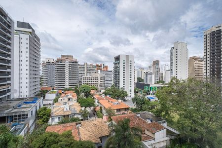 Sala - Vista de apartamento à venda com 4 quartos, 223m² em Paraíso, São Paulo