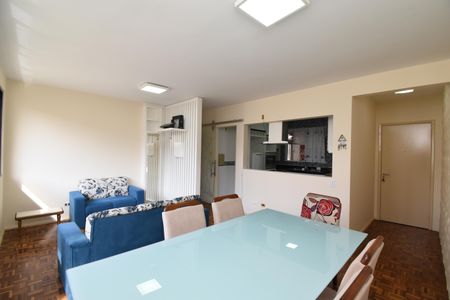Sala de apartamento para alugar com 3 quartos, 120m² em Alto da Glória, Curitiba