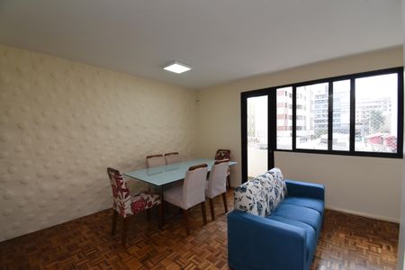 Apartamento para alugar com 120m², 3 quartos e 1 vagaSala