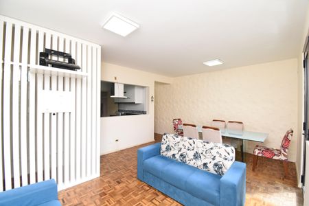 Sala de apartamento para alugar com 3 quartos, 120m² em Alto da Glória, Curitiba