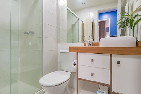 Apartamento para alugar com 53m², 2 quartos e 1 vaga Apartamento para alugar com 53m², 2 quartos e 1 vagaBanheiro Social