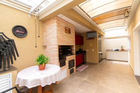 Casa à venda com 150m², 3 quartos e 4 vagasÁrea gourmet